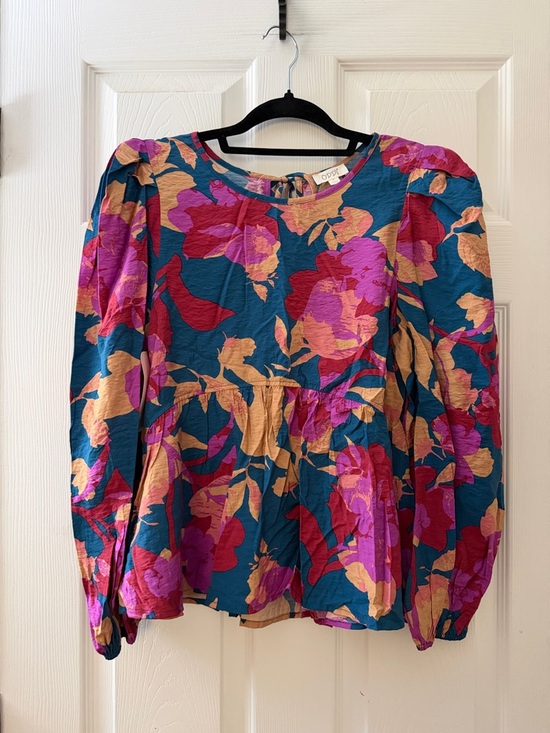 ODDY Tops - Oddy floral blouse sz S